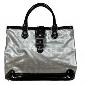 XOXO Handbag Silver and Black Y2K
